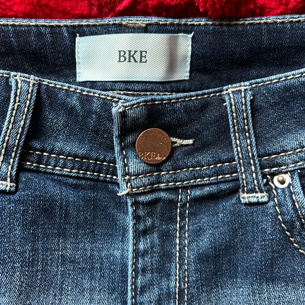 BKE Victoria Women’s Shorts - Picture 3 of 11